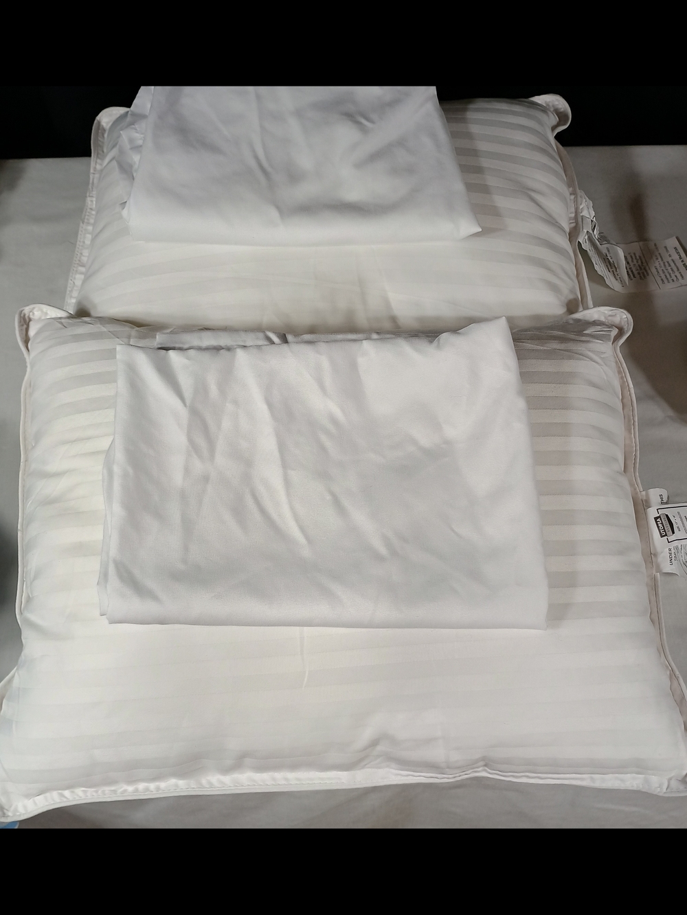 2 Utopia Bedding Toddler Pillows And Pillowcases